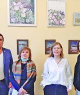 Зліва направо: Олег Слизько, Валентина Скриль,  Олена Зозуля та Оксана Кравченко на відкритті виставки.
