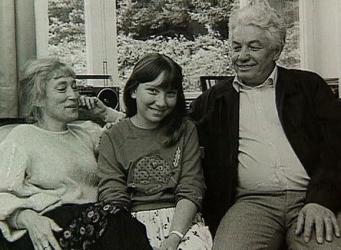 Владимир Войнович с женой Ириной и дочерью Олей.