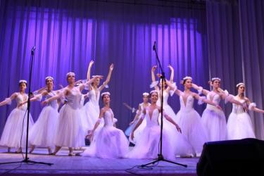 Балет Світлани Шумкової — вітання від кременчужан.