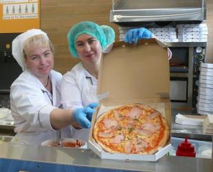Смачна піца за прийнятною ціною вже стала візитівкою  торговельної мережі «Маркетопт».