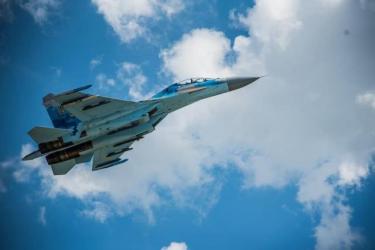 Винищувач Су-27 831 БрТА повітряного командування «Центр» ПС ЗС України.