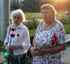 Марія Боняківська (ліворуч) і Тетяна Горячевська  втратили на цій російсько-українській війні своїх синів.